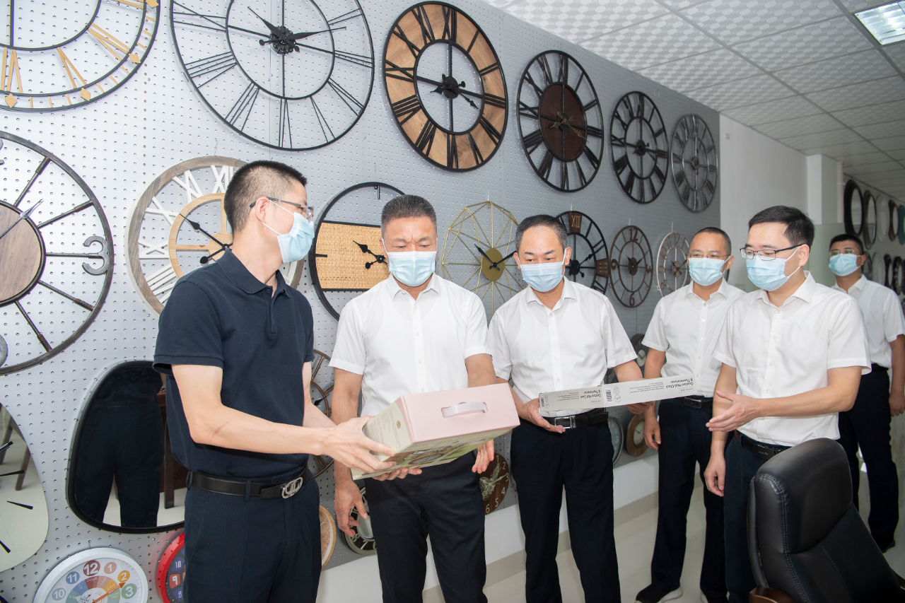  市委书记张国旺到芗城龙文调研